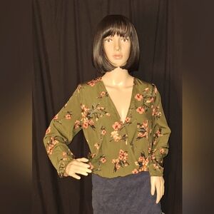 BOOHOO / size 6 / green women's blouse with pink floral designs/